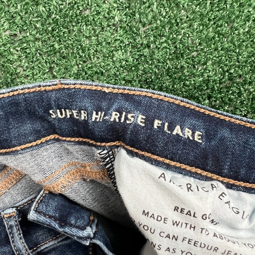 American Eagle Jeans Women's Size 00 23x30" Blue Super Hi-Rise Flare  Stretch - Picture 4 of 9